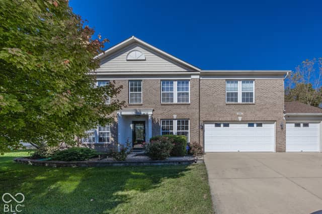 3048 Reflection Court, Greenwood, IN 46143, photo 2 of 36