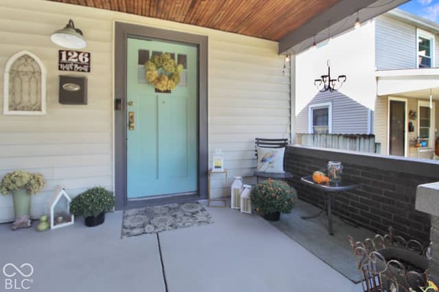 126 N Bosart Avenue, Indianapolis, IN 46201, photo 5 of 32
