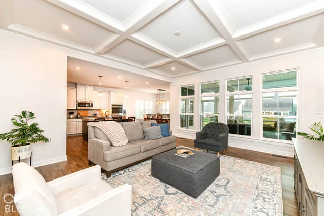 5153 Green Valley Lane, Noblesville, IN 46062, photo 2 of 40