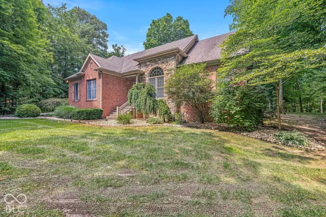 1332 S Oak Ridge Lane, Crawfordsville, IN 47933, photo 4 of 62