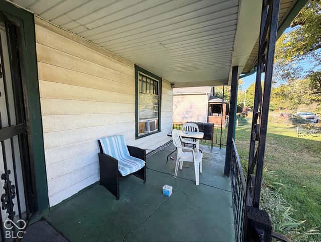 1043 W 36th Street, Indianapolis, IN 46208, photo 3 of 15
