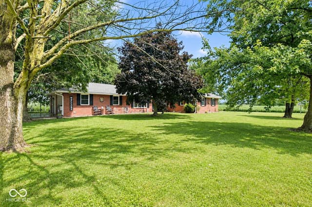 3490 S 50 E, Lebanon, IN 46052, photo 3 of 57