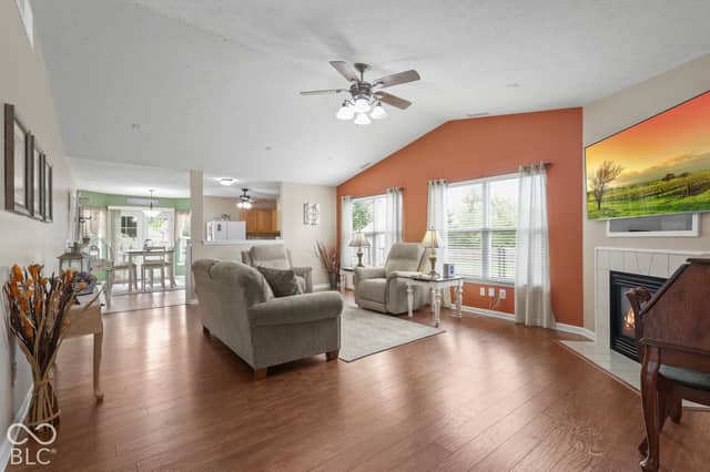 6519 Frankenberger Drive, Indianapolis, IN 46237, photo 5 of 39