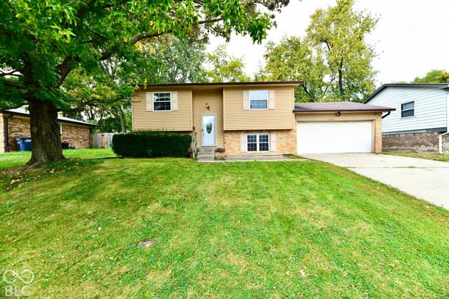 1610 Yazoo Drive, Beech Grove, IN 46107, photo 3 of 72