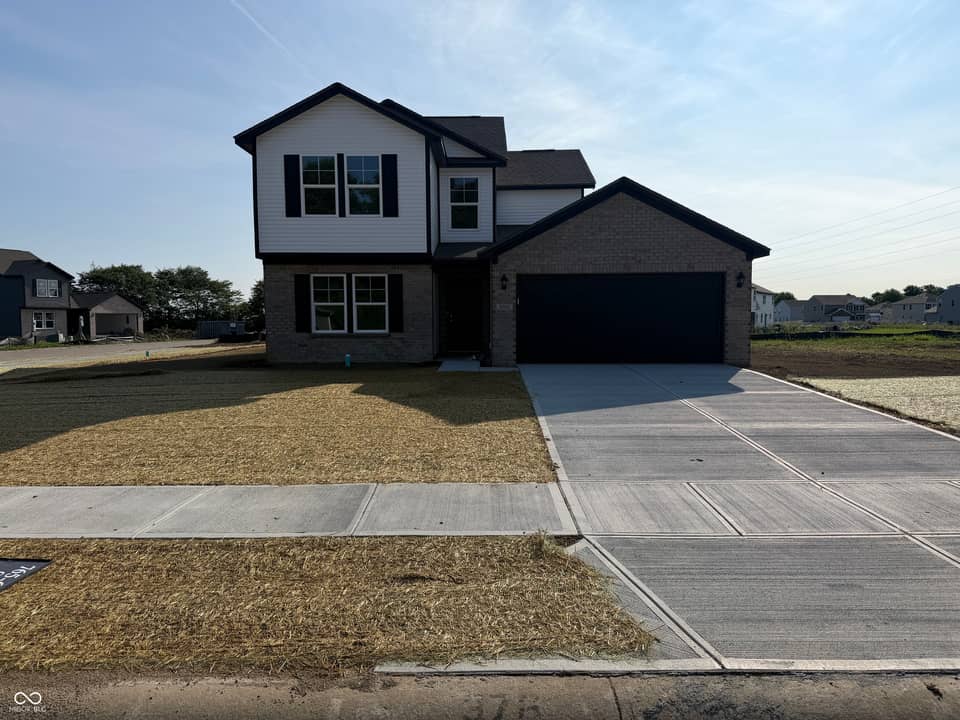 8600 N Seneca Drive, Muncie