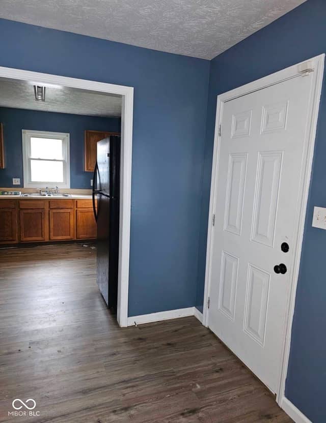 1713 Kildare Avenue, Indianapolis, IN 46218, photo 3 of 10