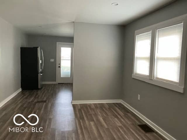 3906 Hoyt Avenue, Indianapolis, IN 46203, photo 5 of 22