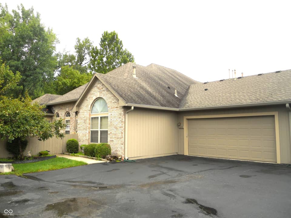 1618 Briarstone Way, Indianapolis