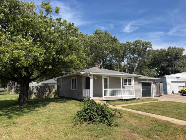 708 Charles Street, Chesterfield, IN 46017, photo 4 of 23