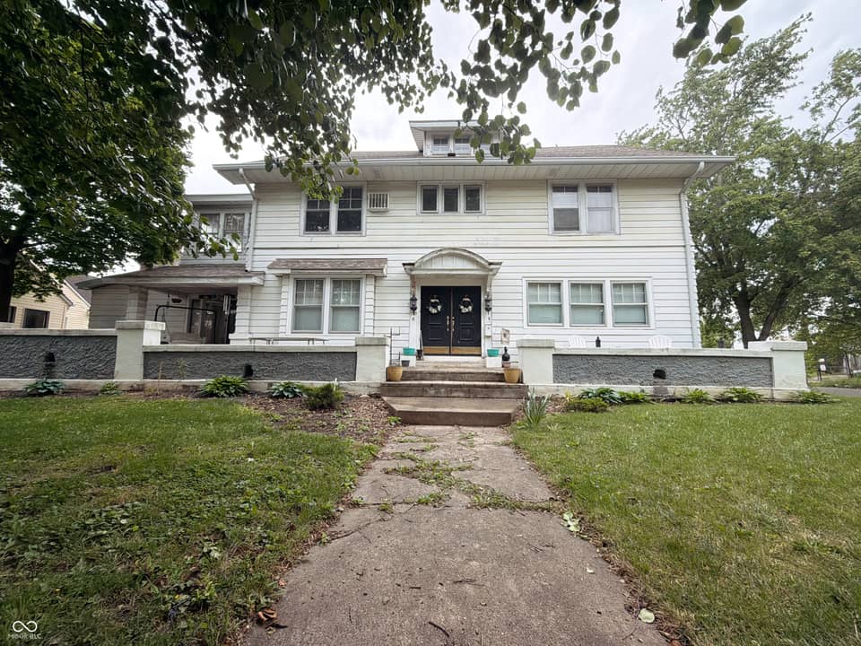 1533 Virginia Avenue, Connersville