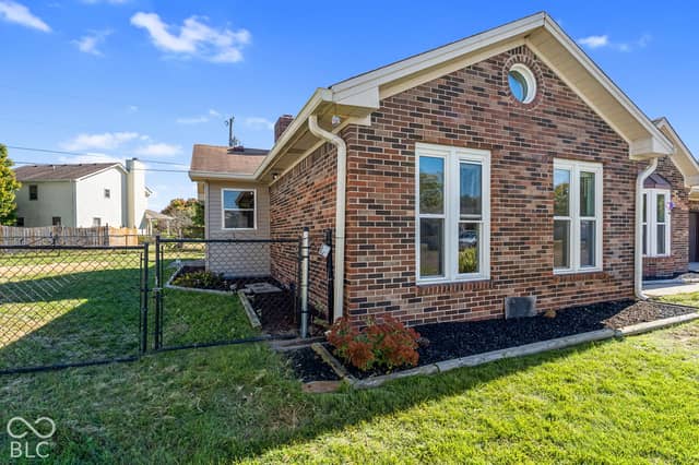 103 Weber Court, Franklin, IN 46131, photo 4 of 38