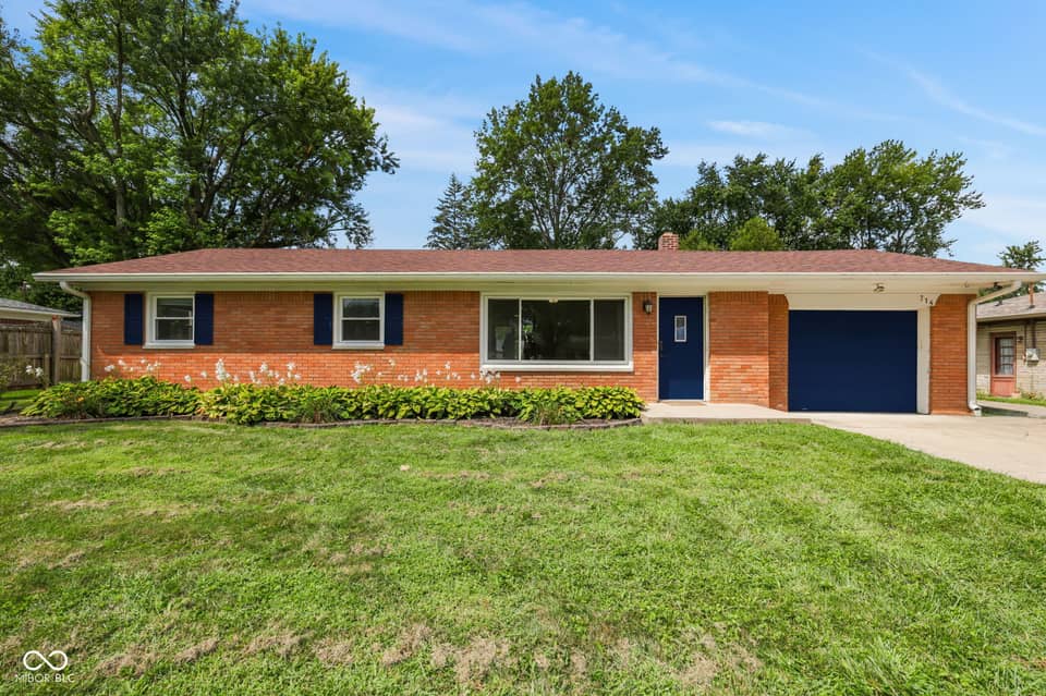 714 Howard Drive, Greenwood, IN 46142, photo 1 of 26