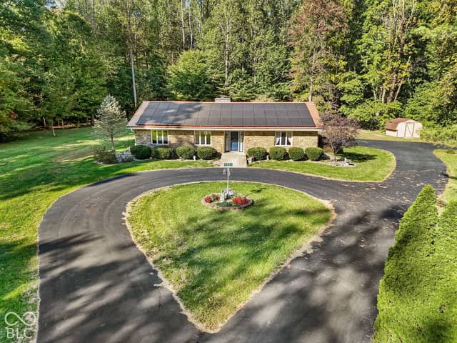 2500 S Edgewood Cove, Martinsville, IN 46151, photo 4 of 62