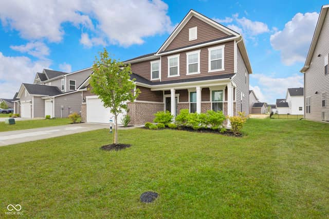 7320 Deerberg Drive, Indianapolis, IN 46259, photo 3 of 36