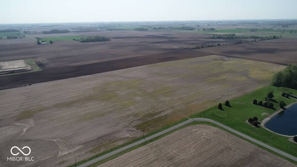 00000 00000 Road, Thorntown