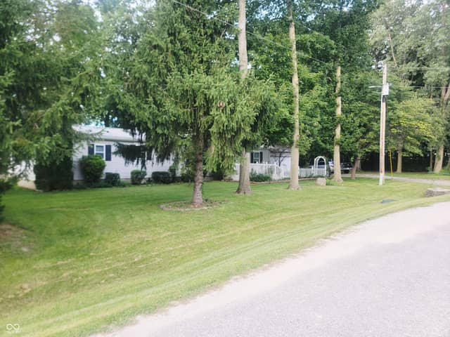 592 N Paradise Drive, Rochester, IN 46975, photo 3 of 42