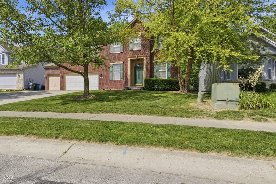 11320 Bear Hollow Court, Indianapolis