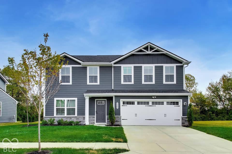 2289 Holiday Creek Drive, Whitestown, IN 46075, photo 1 of 26