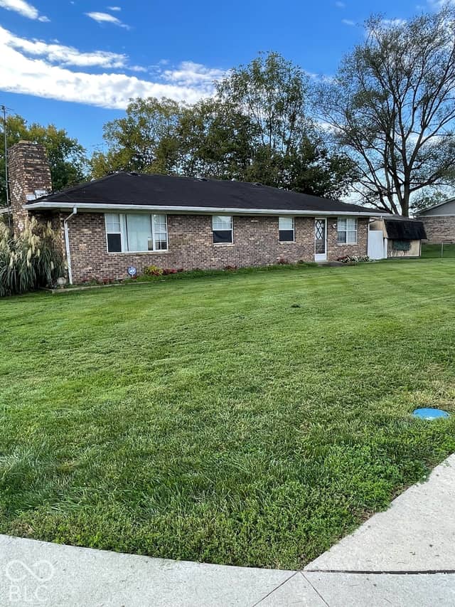 889 E South Street, Martinsville, IN 46151, photo 2 of 5
