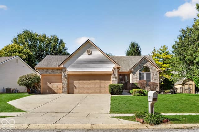 12718 Slippery Rock Road, Indianapolis, IN 46236, photo 3 of 39