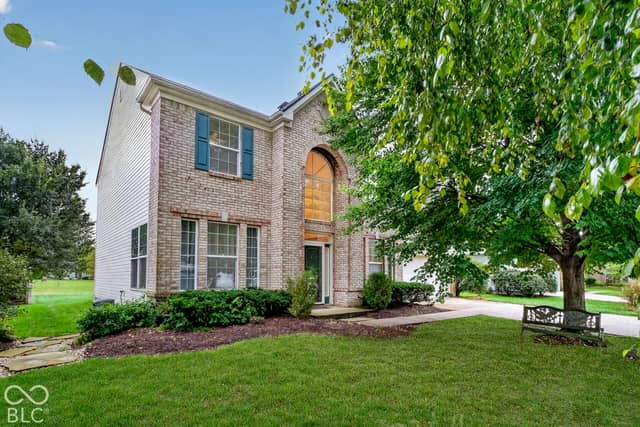 15996 Arbor Grove Boulevard, Noblesville, IN 46060, photo 3 of 34