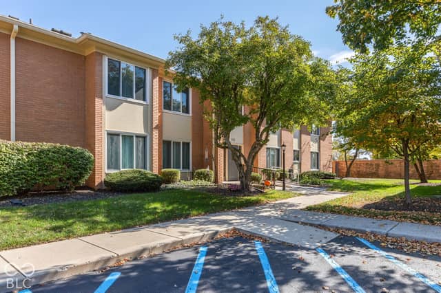 581 W Hunters Drive #C, Carmel, IN 46032, photo 4 of 55