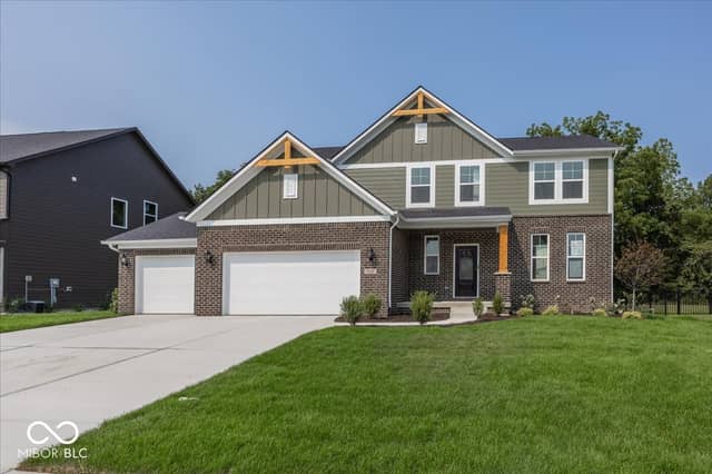 6326 Willow Branch Way, Plainfield, IN 46168, photo 2 of 32