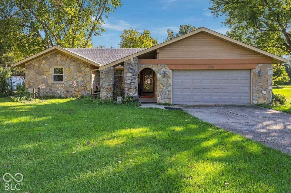 4419 Cardinal Drive, Indianapolis, IN 46237, photo 1 of 29