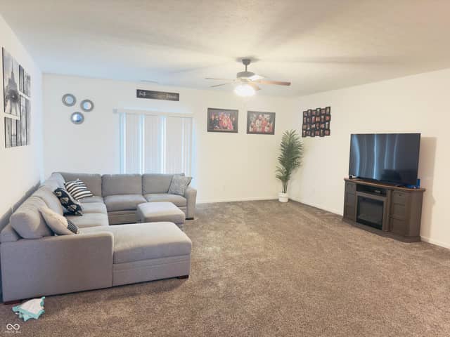 4650 Darla Court, Indianapolis, IN 46239, photo 4 of 22