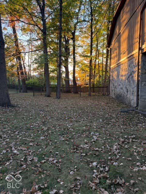 8910 Shagbark Road, Indianapolis, IN 46260, photo 3 of 11