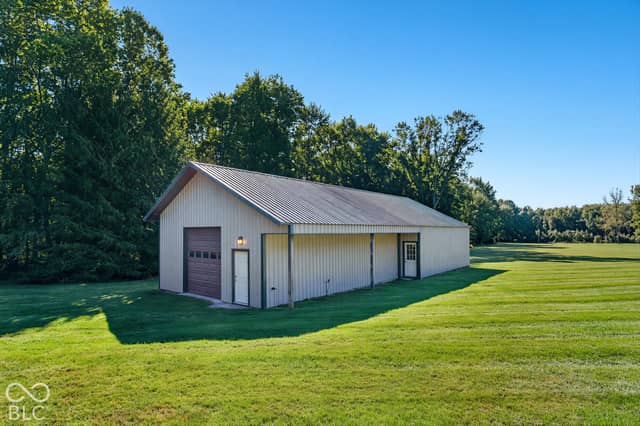 1272 Centerwood Drive, Martinsville, IN 46151, photo 5 of 58