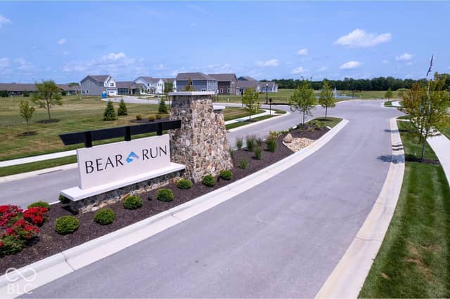 2247 Bear Oak Run, Shelbyville, IN 46176, photo 4 of 6