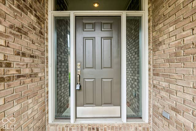 8715 Vintner Way, Indianapolis, IN 46256, photo 3 of 88