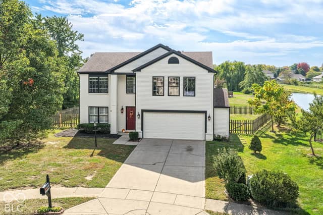 14057 Stonewood Place, Fishers, IN 46037, photo 3 of 35