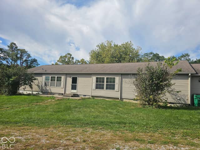 7046 S County Road 275 E, Clayton, IN 46118, photo 2 of 31