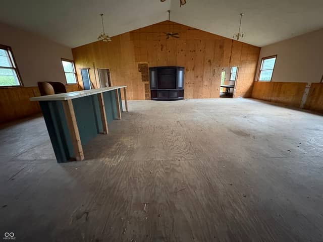 7289 S County Road 445 W, Greencastle, IN 46135, photo 4 of 40