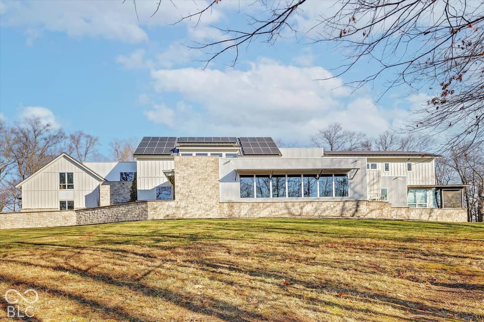 2771 E Pedigo Bay Drive, Bloomington, IN 47401, photo 1 of 123