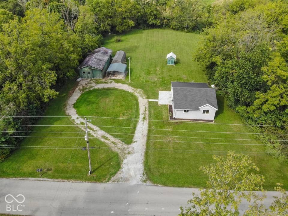 1215 N 450 W, Shelbyville, IN 46176, photo 1 of 37