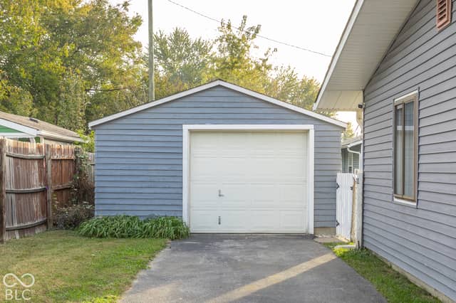3023 Auburn Road, Indianapolis, IN 46224, photo 4 of 29