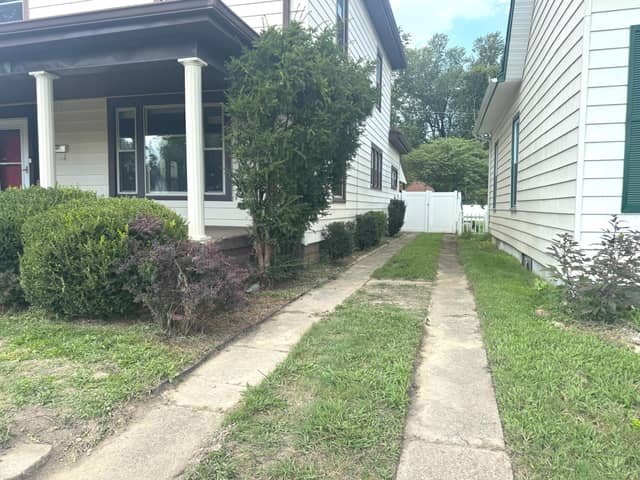 210 E 7th Street, Rushville, IN 46173, photo 5 of 43