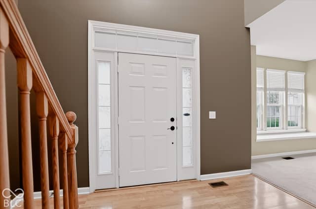 5413 Gainesway Drive, Greenwood, IN 46142, photo 5 of 66
