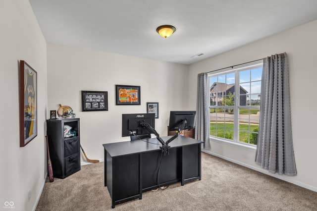 9875 Gallop Lane, Fishers, IN 46040, photo 4 of 20