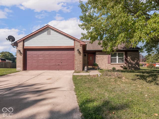 232 Park Place Court, Avon, IN 46123, photo 5 of 49