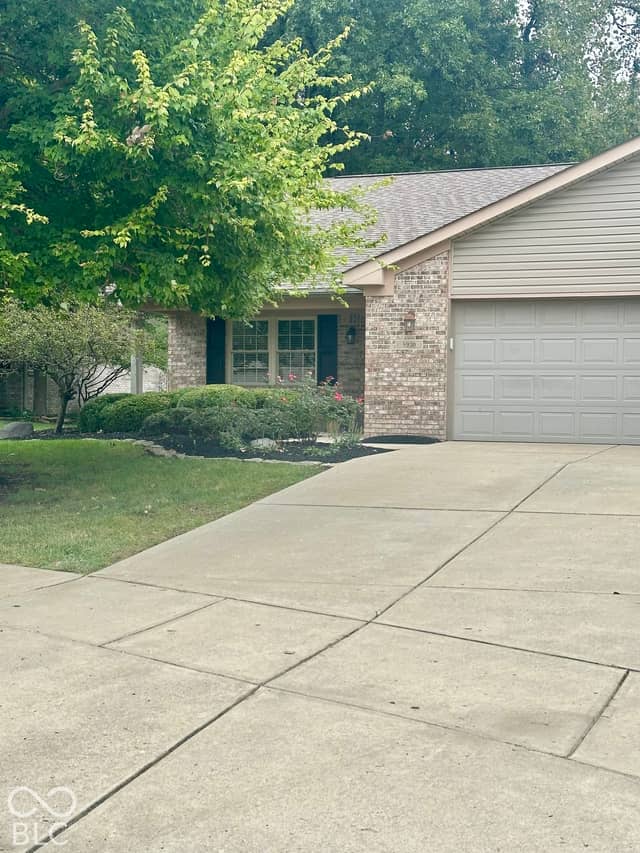 8930 Stepping Stone Way, Avon, IN 46123, photo 4 of 39