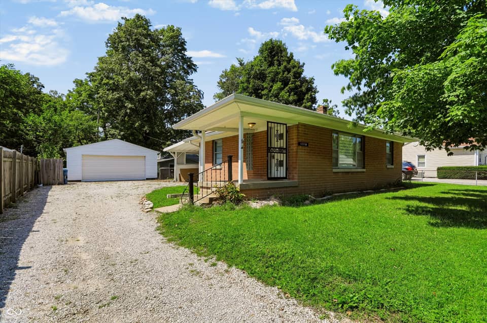 10550 McPherson Street, Carmel