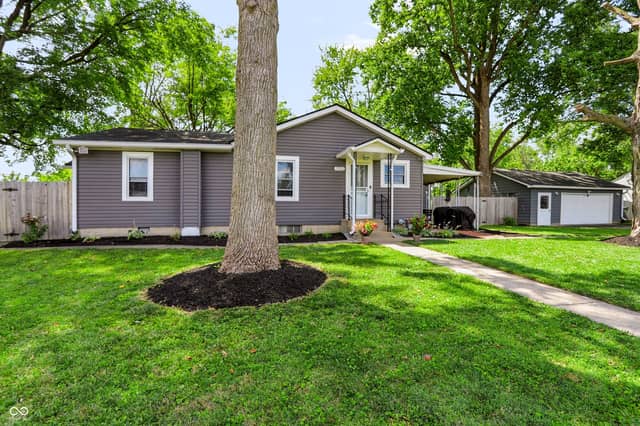 1702 N Campbell Avenue, Indianapolis, IN 46218, photo 4 of 65