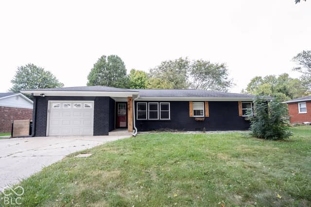 4430 Chatham Drive, Brownsburg, IN 46112, photo 3 of 35