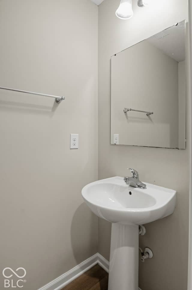 2729 Pointe Harbor Drive, Indianapolis, IN 46229, photo 5 of 15