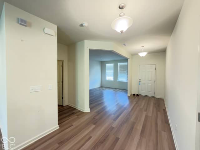 5370 Lavender Drive, Plainfield, IN 46168, photo 4 of 43