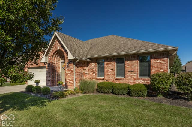 1026 Plum Street, Brownsburg, IN 46112, photo 3 of 34